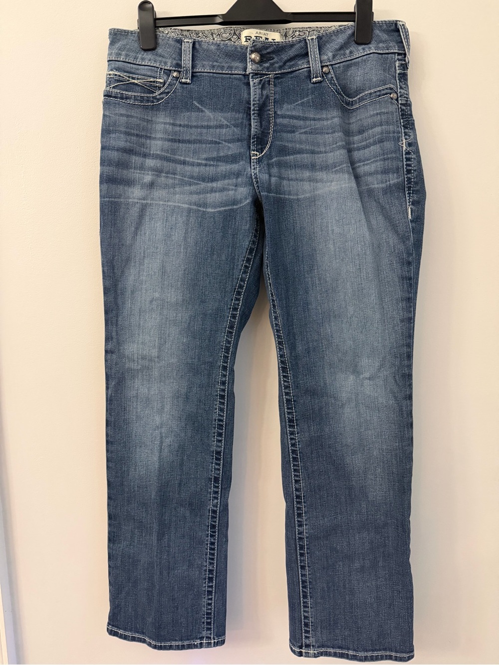 ARIAT Jeans Women’s  32S R R.E.A.L. DENIM RAINSTORM Straight Leg Riding Jeans